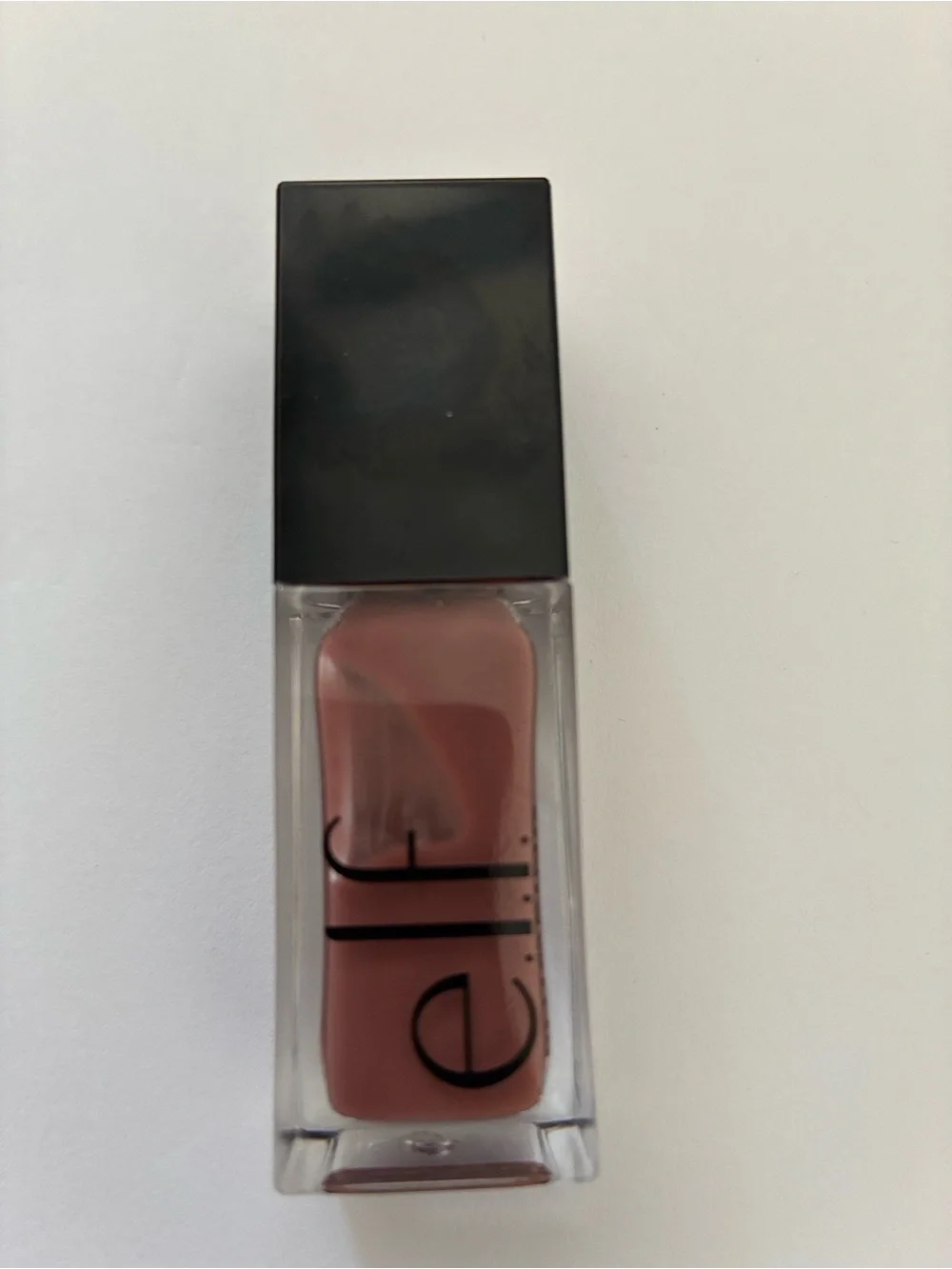 * Bundled foundation,concealer lipsticks**Dior/elizabetharden-see description